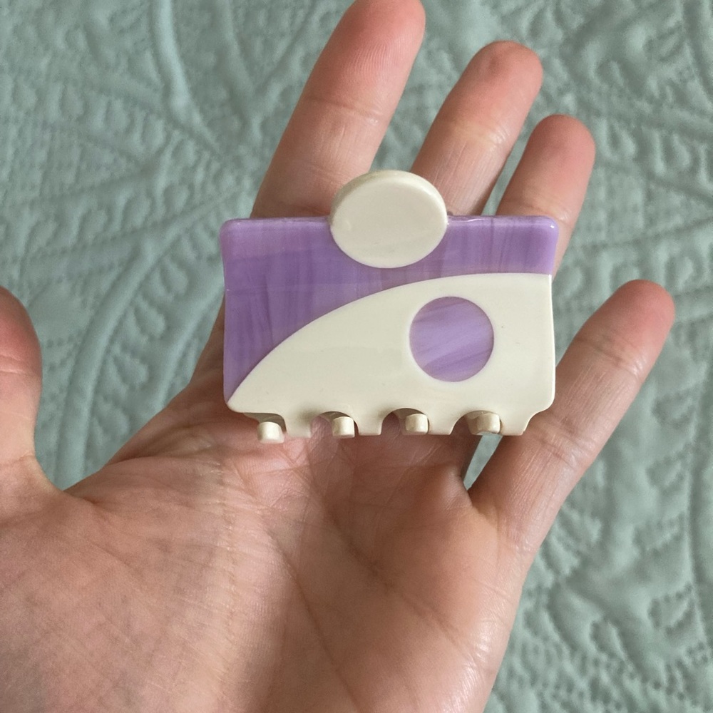 Yin yang hair clip - Picture 2 of 10